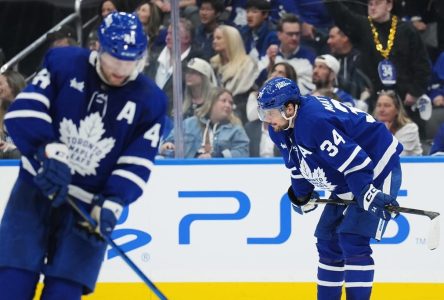 Desperate Maple Leafs look to stay alive as Matthews’ illness lingers ahead of Game 5
