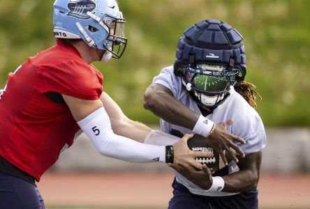 Argos open camp with announcement QB Kelly won’t be participating in team activities