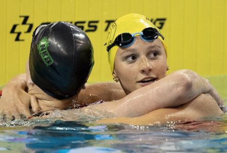 Canadian swimmers McIntosh, Harvey finish 1-2 in women’s 200 free at Olympic Trials