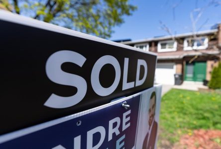 Teranet-National Bank composite house price index held steady in April